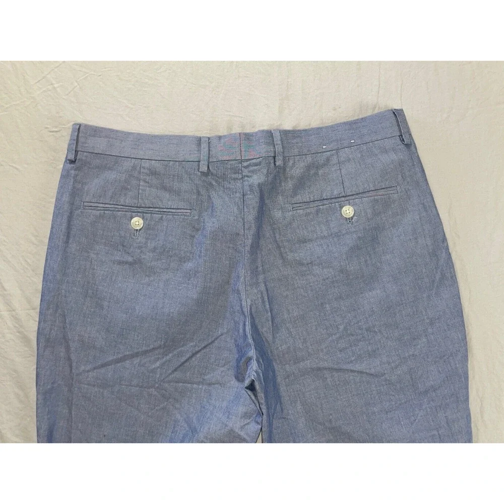 Express Photographer Flat Front All Cotton Chino Dress Pants. Pinpoint, 33X28.